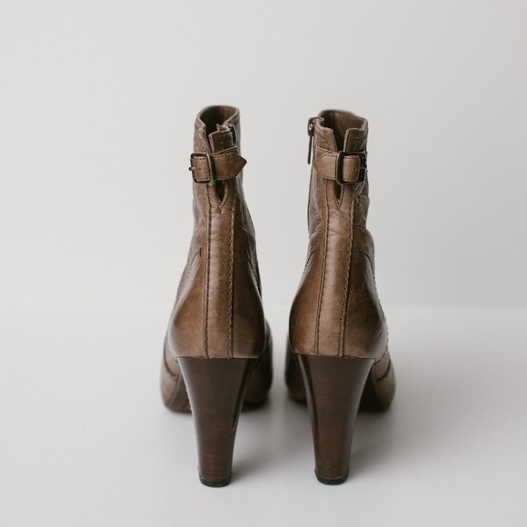 Frye Leather Ankle Boots - Picture 4 of 6
